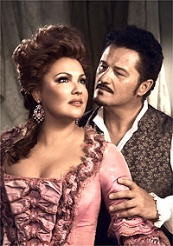 Anna Netrebko and Piotr Beczala in Adriana Lecouvreur © Photo by Vincent Peters / Met Opera